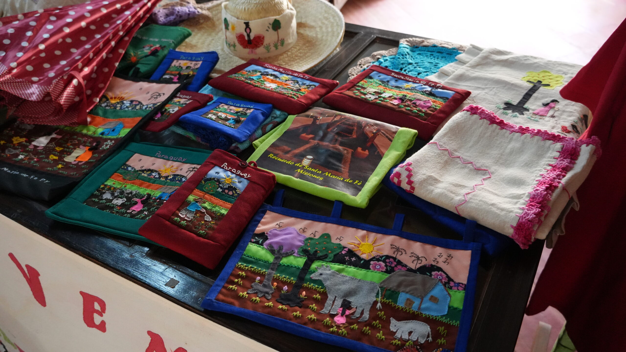 Bellas Artes y el Taller de hermandad cooperarán para la preservación de la artesanía paraguaya