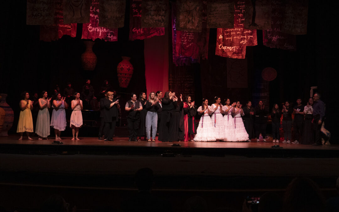 Bellas Artes presentó la obra «Josefina y Julián. Diálogos en creación» en el Teatro Municipal Ignacio A. Pane